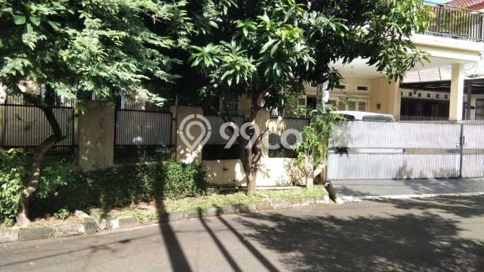 Dijual Rumah Luas Elegan Dengan View Cantik di Pondok Pucung, Tangerang Dijual Rumah Luas Elegan Dengan View Cantik di Pondok Pucung, Tangerang