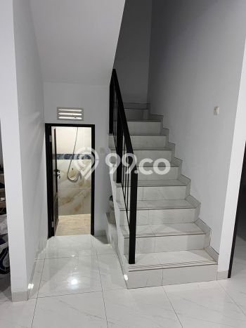 Dijual Rumah Premium dengan Fasilitas Sekitar Komplit di Cengkareng, Jakarta Barat Dijual Rumah Premium dengan Fasilitas Sekitar Komplit di Cengkareng, Jakarta Barat