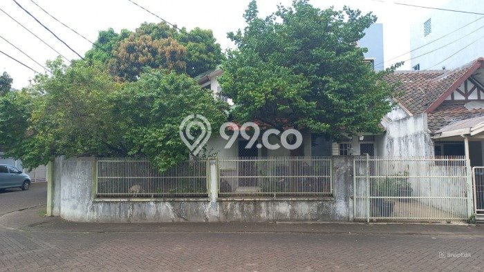 Hunian Mewah Siap Huni LT 221m2 di Benda, Tangerang Hunian Mewah Siap Huni LT 221m2 di Benda, Tangerang