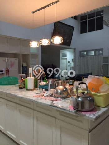Rumah Elit Modern Tanpa Renovasi di Kayu Putih Jakarta Timur Rumah Elit Modern Tanpa Renovasi di Kayu Putih Jakarta Timur