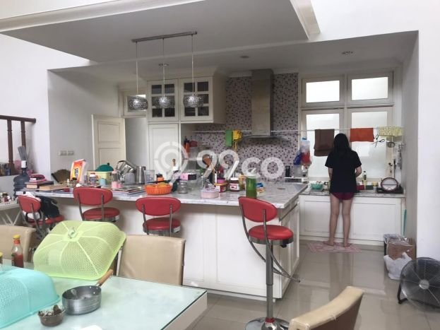 Rumah Elit Modern Tanpa Renovasi di Kayu Putih Jakarta Timur Rumah Elit Modern Tanpa Renovasi di Kayu Putih Jakarta Timur