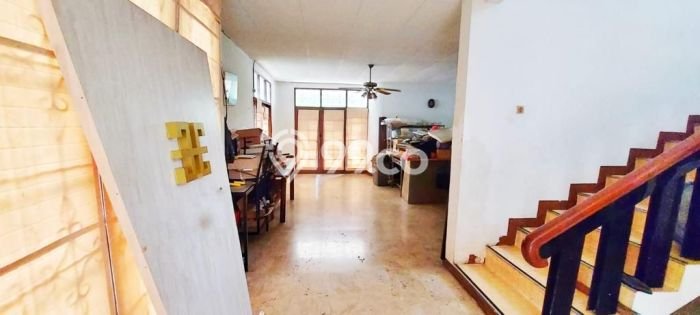 For Sale! Premium House LT 475m2 Desain Elegan di Pulomas For Sale! Premium House LT 475m2 Desain Elegan di Pulomas