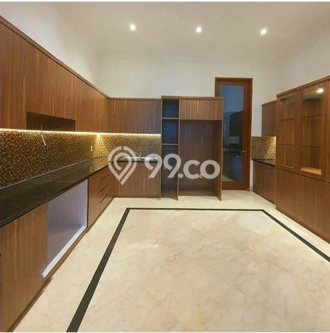 Rumah Elit Modern Siap Huni di Pondok Indah Jakarta Selatan Rumah Elit Modern Siap Huni di Pondok Indah Jakarta Selatan