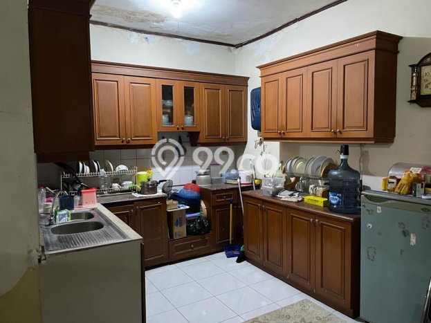 Ready to Use! Premium House LT 237m2 Desain Modern di Bintaro Ready to Use! Premium House LT 237m2 Desain Modern di Bintaro