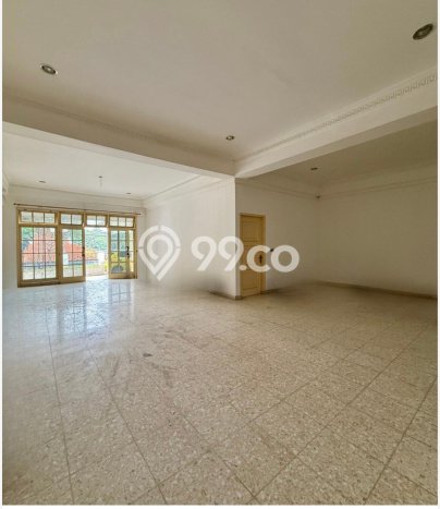 Siap Huni Rumah Mewah 4 Kamar di Pesanggrahan Dekat ke Mana Pun Siap Huni Rumah Mewah 4 Kamar di Pesanggrahan Dekat ke Mana Pun