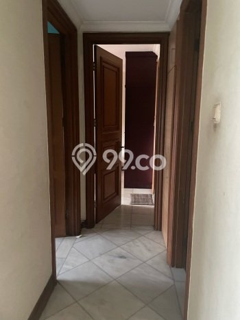 UNIT TERBAIK! Apartemen di , 2 KM, Luas 100m2m², Area Strategis, Fasilitas Lengkap, Siap Huni UNIT TERBAIK! Apartemen di , 2 KM, Luas 100m2m², Area Strategis, Fasilitas Lengkap, Siap Huni