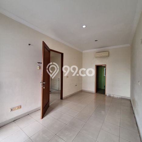 Dijual Rumah 4 Kamar Lokasi Strategis Bagus dan Strategis di Cengkareng Dijual Rumah 4 Kamar Lokasi Strategis Bagus dan Strategis di Cengkareng