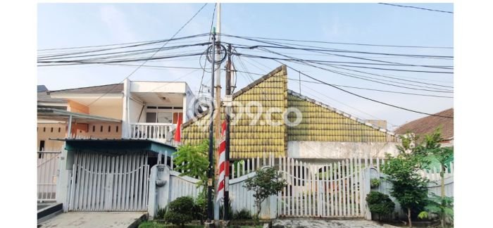 For Sale! Premium House LT 241m2 Desain Modern di Pulomas For Sale! Premium House LT 241m2 Desain Modern di Pulomas