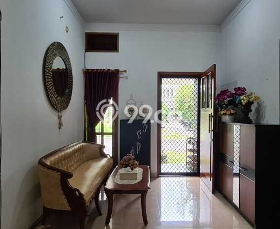 Ready to Use! Premium House LT 404m2 Desain Elegan di Bintaro Ready to Use! Premium House LT 404m2 Desain Elegan di Bintaro