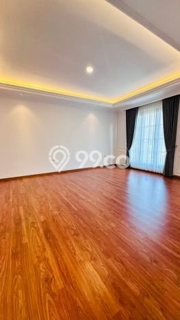 Jual Rumah Mewah Elegan Dengan View Cantik di Bintaro, Tangerang Selatan Jual Rumah Mewah Elegan Dengan View Cantik di Bintaro, Tangerang Selatan