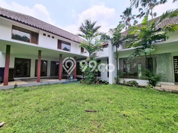 Rumah Luxury Modern Tanpa Renovasi di Bintaro Tangerang Selatan Rumah Luxury Modern Tanpa Renovasi di Bintaro Tangerang Selatan