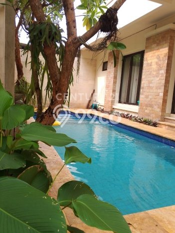 Jual Rumah Luas Elegan Dengan View Eksklusif di Bintaro, Tangerang Selatan Jual Rumah Luas Elegan Dengan View Eksklusif di Bintaro, Tangerang Selatan