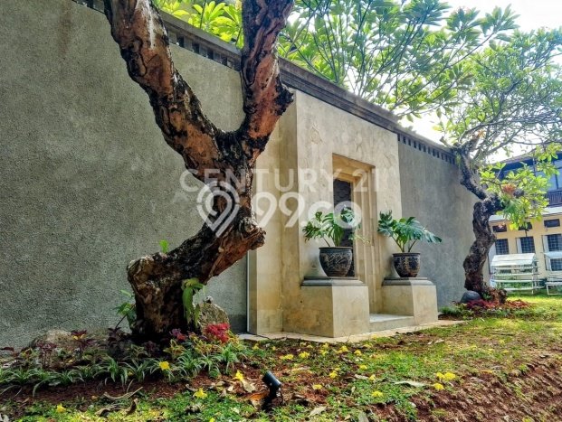 Jual Rumah Luas Elegan Dengan View Eksklusif di Bintaro, Tangerang Selatan Jual Rumah Luas Elegan Dengan View Eksklusif di Bintaro, Tangerang Selatan