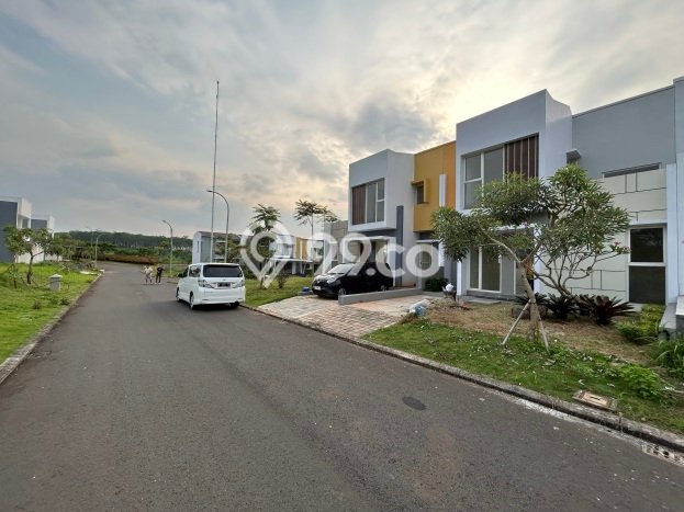 For Sale Rumah 3 Kamar Lokasi Ideal Bagus dan Strategis di Mijen For Sale Rumah 3 Kamar Lokasi Ideal Bagus dan Strategis di Mijen