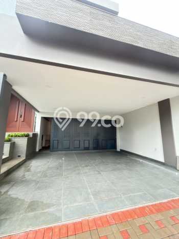 Rumah Mewah LB 526m2 Siap Huni Desain Elegan di BSD City, Tangerang Rumah Mewah LB 526m2 Siap Huni Desain Elegan di BSD City, Tangerang
