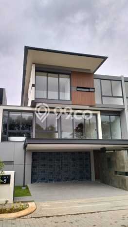 Jual Rumah Luas Megah Dengan View Cantik di BSD City, Tangerang Jual Rumah Luas Megah Dengan View Cantik di BSD City, Tangerang
