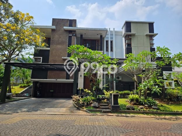 Ready to Use! Premium House LT 500m2 Desain Modern di BSD The Green Ready to Use! Premium House LT 500m2 Desain Modern di BSD The Green