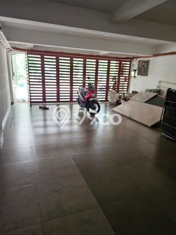Ready to Use! Premium House LT 500m2 Desain Modern di BSD The Green Ready to Use! Premium House LT 500m2 Desain Modern di BSD The Green