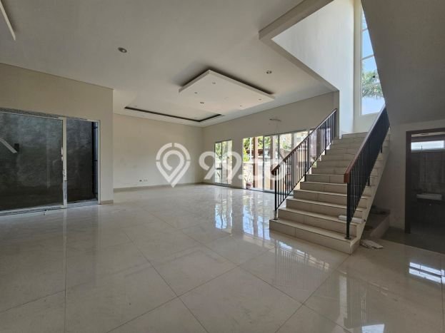 Rumah Elit LB 398m2 Siap Pakai Desain Elegan di BSD Delatinos, Tangerang Rumah Elit LB 398m2 Siap Pakai Desain Elegan di BSD Delatinos, Tangerang