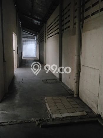 Gudang Kawasan Bisnis Kawasan , Luas 700m2m², Prospektif Gudang Kawasan Bisnis Kawasan , Luas 700m2m², Prospektif