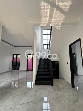For Sale! Premium House LT 234m2 Desain Elegan di BSD For Sale! Premium House LT 234m2 Desain Elegan di BSD