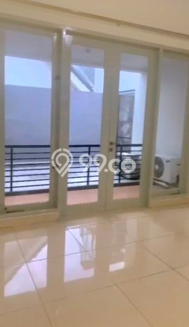 Rumah Luxury Modern Tanpa Renovasi di BSD Tangerang Rumah Luxury Modern Tanpa Renovasi di BSD Tangerang