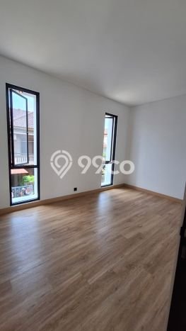 Rumah Luxury Modern Siap Huni di Bintaro Tangerang Selatan Rumah Luxury Modern Siap Huni di Bintaro Tangerang Selatan