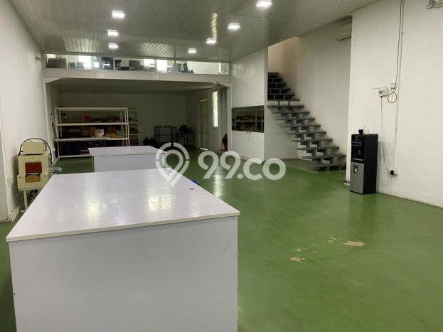 Gudang Dijual di Tangerang LT 932m2 & LB 648m2 Lokasi Terbaik! Gudang Dijual di Tangerang LT 932m2 & LB 648m2 Lokasi Terbaik!