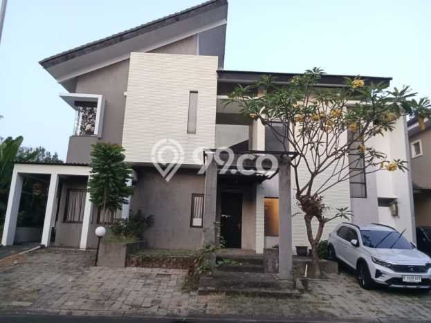 For Sale! Luxury House LT 288m2 Desain Elegan di BSD For Sale! Luxury House LT 288m2 Desain Elegan di BSD