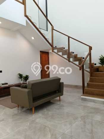 Hunian Mewah LB 243m2 Siap Pakai Desain Elegan di BSD, Tangerang Hunian Mewah LB 243m2 Siap Pakai Desain Elegan di BSD, Tangerang