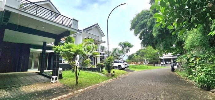 Rumah Luxury Modern Tanpa Renovasi di BSD Tangerang Rumah Luxury Modern Tanpa Renovasi di BSD Tangerang