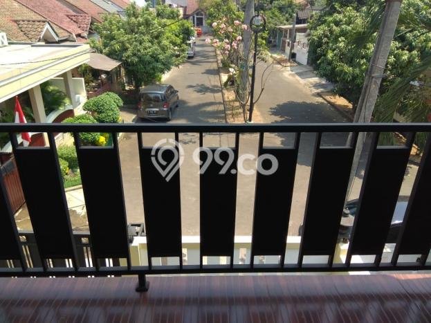 Hunian Mewah LB 275m2 Siap Huni Desain Elegan di Villa Melati Mas, Tangerang Selatan Hunian Mewah LB 275m2 Siap Huni Desain Elegan di Villa Melati Mas, Tangerang Selatan