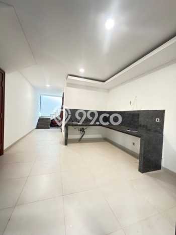 Rumah Mewah LB 526m2 Siap Huni Desain Elegan di BSD City, Tangerang Rumah Mewah LB 526m2 Siap Huni Desain Elegan di BSD City, Tangerang