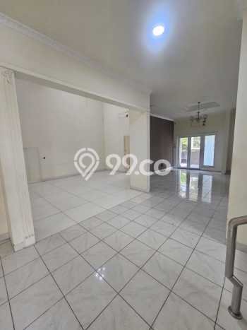 For Sale Rumah Mewah Exclusive di Serpong Utara, Tangerang Selatan For Sale Rumah Mewah Exclusive di Serpong Utara, Tangerang Selatan