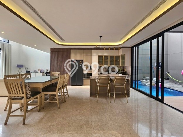 For Sale! Luxury House LT 276m2 Desain Elegan di BSD City For Sale! Luxury House LT 276m2 Desain Elegan di BSD City
