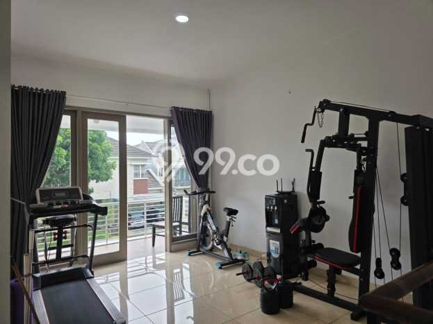 Jual Rumah Luas Megah Dengan View Cantik di BSD City, Tangerang Jual Rumah Luas Megah Dengan View Cantik di BSD City, Tangerang