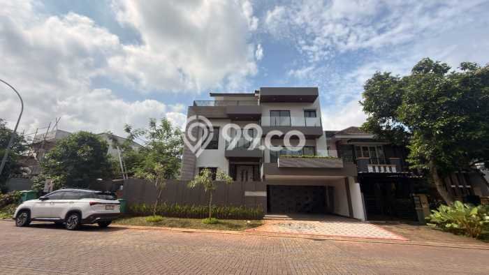 For Sale! Luxury House LT 307m2 Desain Elegan di BSD City For Sale! Luxury House LT 307m2 Desain Elegan di BSD City