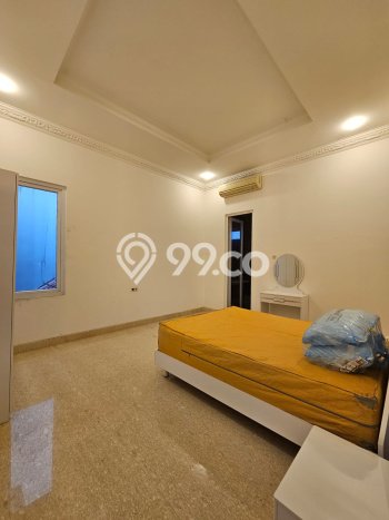 Rumah Mewah LB 750m2 Siap Pakai Desain Elegan di Alam Sutera, Tangerang Rumah Mewah LB 750m2 Siap Pakai Desain Elegan di Alam Sutera, Tangerang