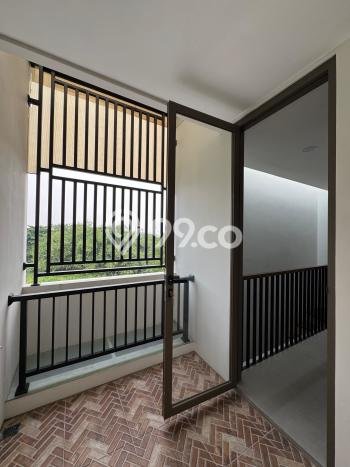 Rumah Elit Modern Siap Huni di BSD Tangerang Rumah Elit Modern Siap Huni di BSD Tangerang