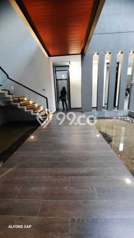 Hunian Mewah LB 580m2 Siap Huni Desain Elegan di Summarecon Bandung, Bandung Hunian Mewah LB 580m2 Siap Huni Desain Elegan di Summarecon Bandung, Bandung