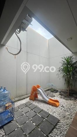 Rumah Mewah LB 137m2 Siap Huni Desain Elegan di Summarecon Bandung, Bandung Rumah Mewah LB 137m2 Siap Huni Desain Elegan di Summarecon Bandung, Bandung