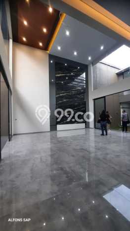 Hunian Mewah LB 580m2 Siap Huni Desain Elegan di Summarecon Bandung, Bandung Hunian Mewah LB 580m2 Siap Huni Desain Elegan di Summarecon Bandung, Bandung
