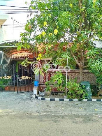 Dijual Hunian Mewah dengan Fasilitas Sekitar Lengkap di Rungkut, Surabaya Dijual Hunian Mewah dengan Fasilitas Sekitar Lengkap di Rungkut, Surabaya