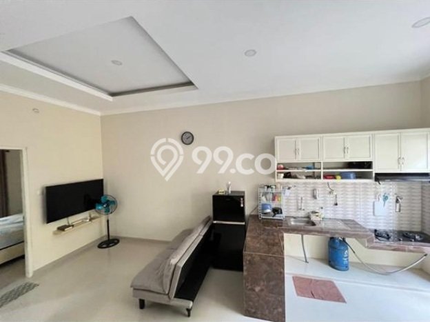 Dijual Cepat Rumah Bagus Siap Huni LB 180m2 di Rungkut, Surabaya Dijual Cepat Rumah Bagus Siap Huni LB 180m2 di Rungkut, Surabaya