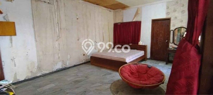 Rumah Mewah LB 385m2 Siap Pakai Desain Elegan di Kendangsari, Surabaya Rumah Mewah LB 385m2 Siap Pakai Desain Elegan di Kendangsari, Surabaya