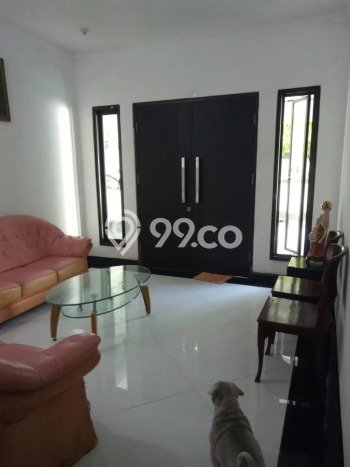 Dijual Rumah Premium dengan Fasilitas Sekitar Komplit di Rungkut, Surabaya Dijual Rumah Premium dengan Fasilitas Sekitar Komplit di Rungkut, Surabaya
