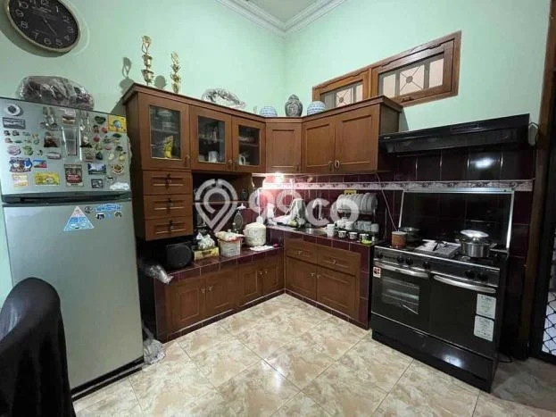 Siap Huni Rumah Mewah 5 Kamar di Rungkut Dekat ke Mana Saja Siap Huni Rumah Mewah 5 Kamar di Rungkut Dekat ke Mana Saja