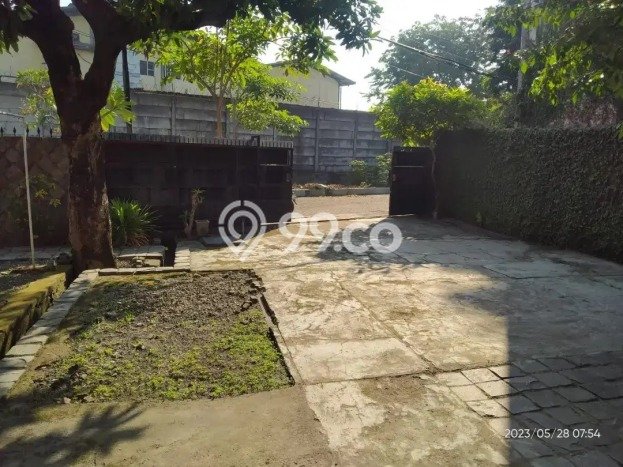 For Sale! Luxury House LT 265m2 Desain Elegan di Panjang Jiwo For Sale! Luxury House LT 265m2 Desain Elegan di Panjang Jiwo
