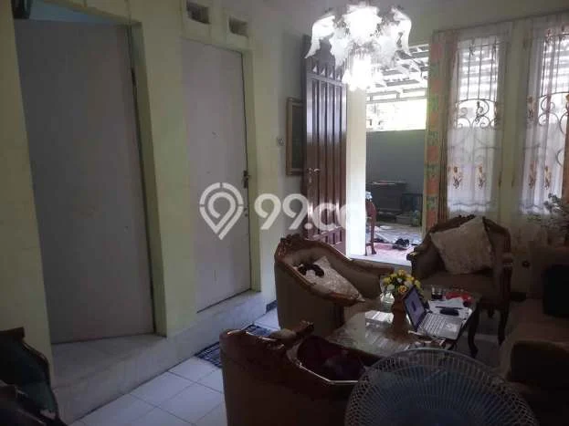 Dijual Hunian Rumah Nyaman 4 Kamar di Gununganyar, Surabaya Dijual Hunian Rumah Nyaman 4 Kamar di Gununganyar, Surabaya