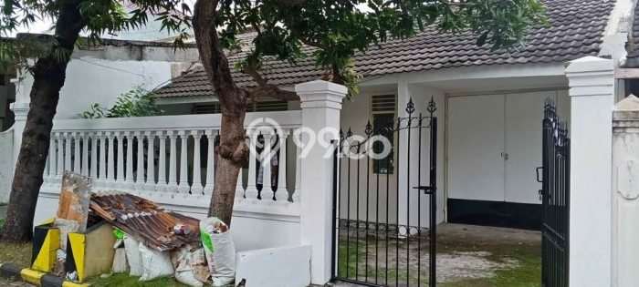 Rumah di Darmo permai, Surabaya, Luas 135m2m² Bangunan 108m2m² Rumah di Darmo permai, Surabaya, Luas 135m2m² Bangunan 108m2m²